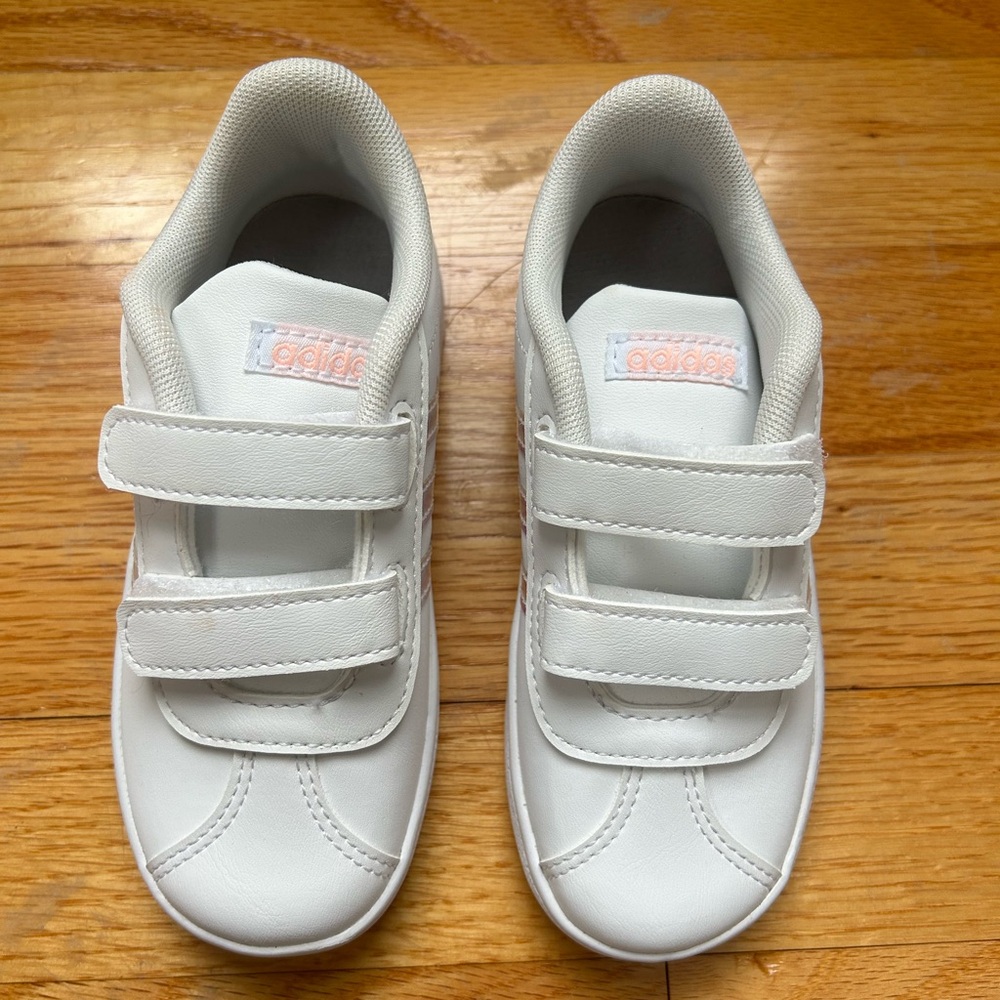Adidas sneakers 9T